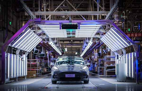 Tesla начала продажи Model 3 китайского производства   