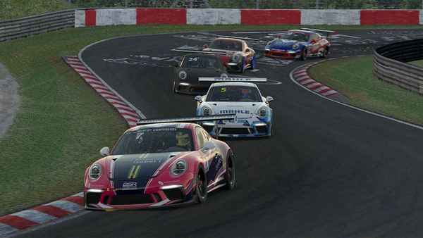 Более 4900 участников проходят отбор для киберспортивного чемпионата Porsche Supercup  