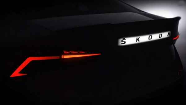 Skoda раскрыла внешний вид новой Octavia RS до дебюта (фото)  