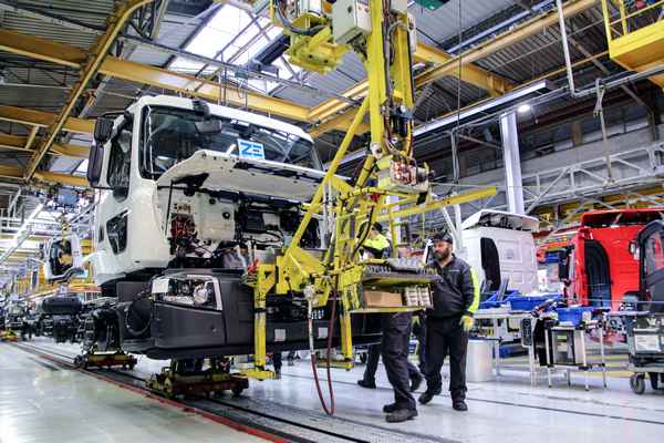 Электрические грузовики Renault Trucks – интересные факты с места производства  