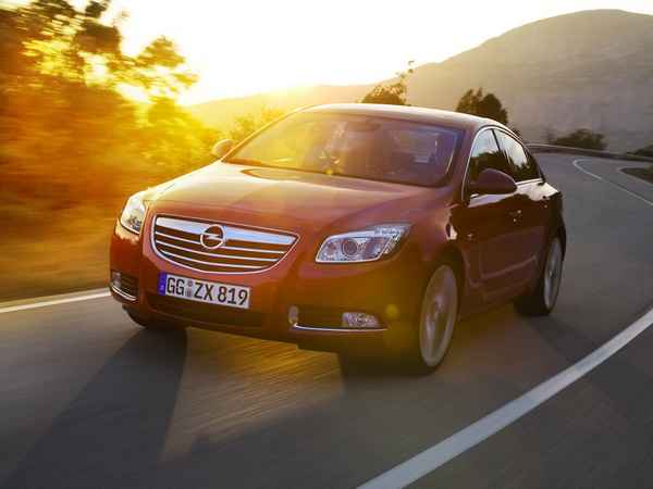 Обзор Opel Insignia  Шоссе.ру: обзоры, тест-драйвы и фото автомобилей