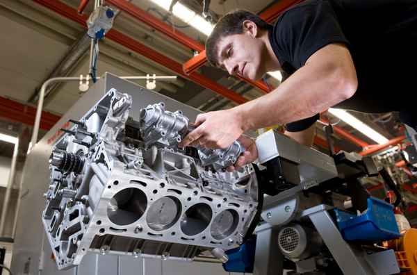 Особенности ремонта автомобильных двигателей  
