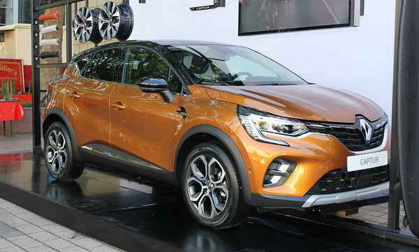 Дан старт продажам нового поколения Renault Captur  