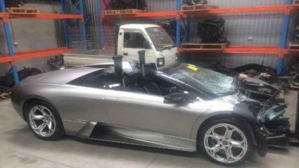 На Ebay продают Lamborghini V12 за 1 975 614 рублей 31 000 долларов  